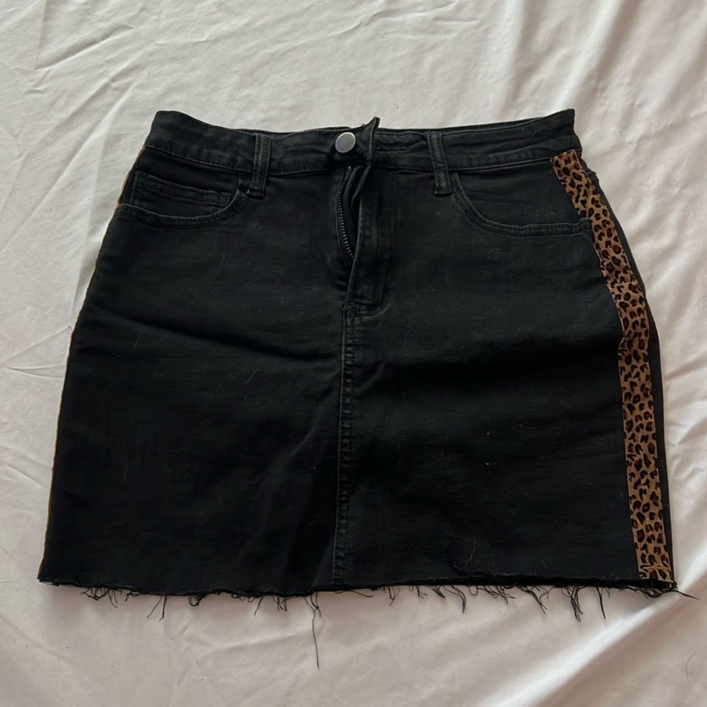 Forever 21 skirt